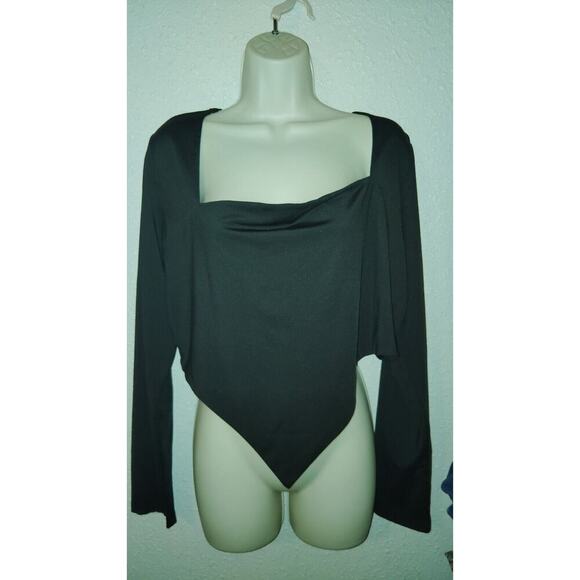 Remidoo long sleeved Crop Top Black XXL New With Tags - Picture 3 of 6